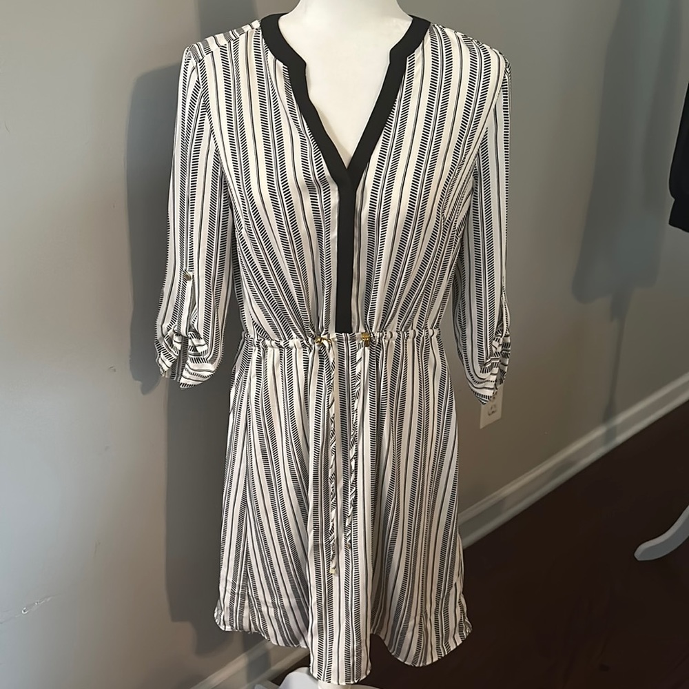 Zara printed black and white dress  with string belted waist. Midi dress